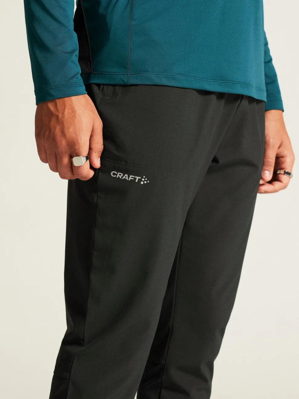 MEN'S ADV ESSENCE TRAINING PANTS 2 - Black