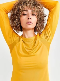 WOMEN'S ADV ESSENCE LONG SLEEVE TRAINING TEE