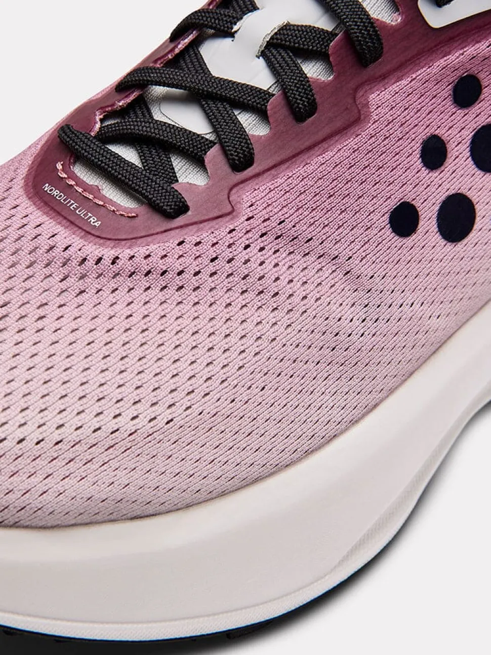WOMEN'S NORDLITE ULTRA RUNNING SHOE